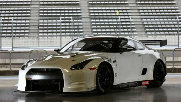 nissan gt-r fia gt1