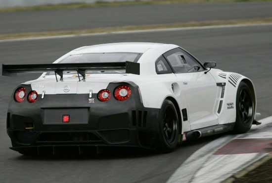 nissan gt-r fia gt1 2010