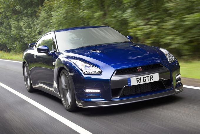 nissan gt-r 2011 2012