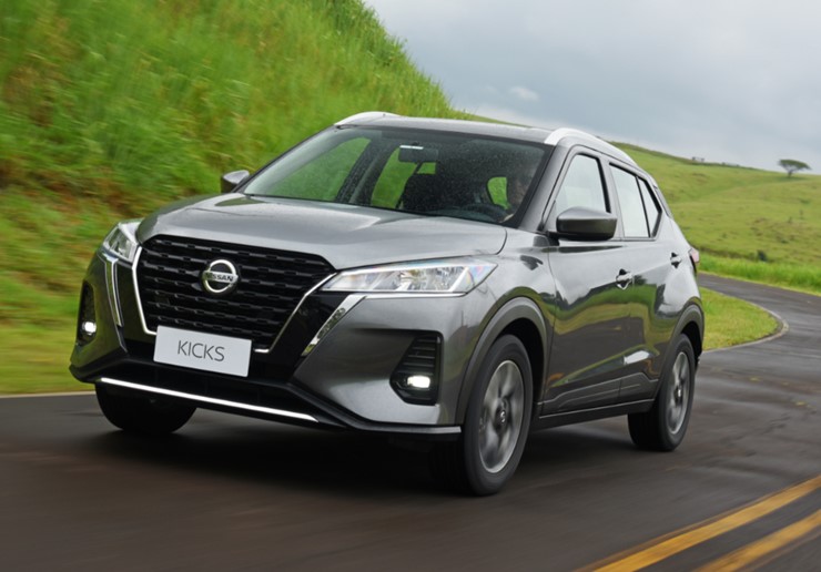 nissan kicks 2022