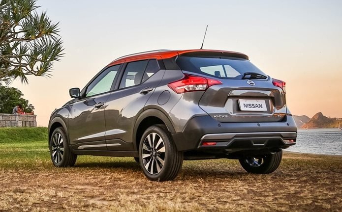 novo nissan kicks 2017