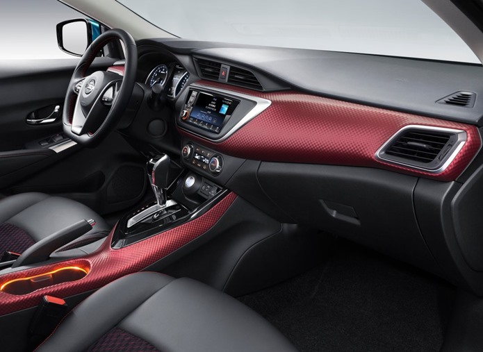 nissan lannia interior 2016