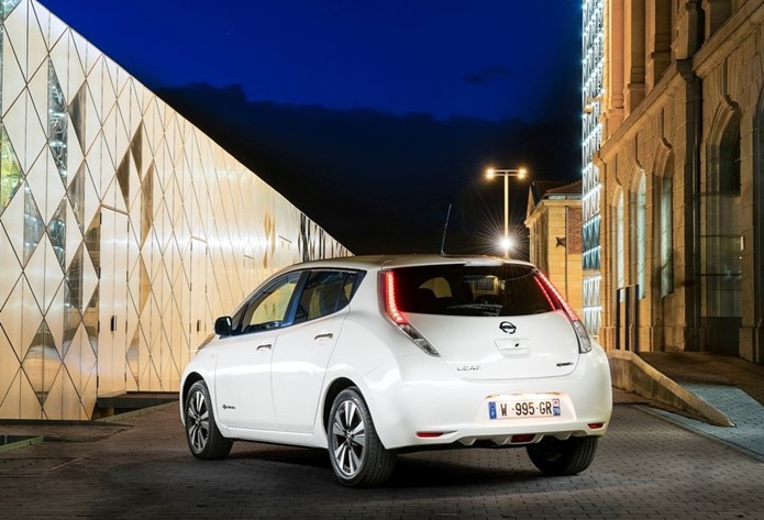 nissan leaf 2016