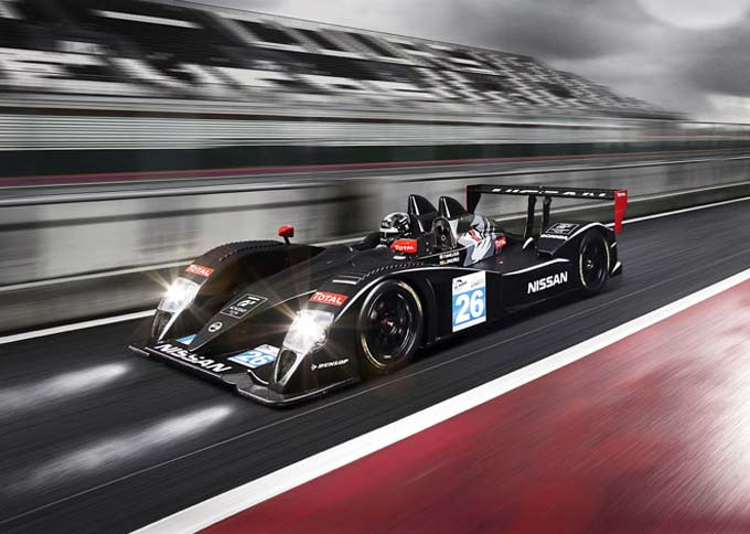 nissan lmp2 race car