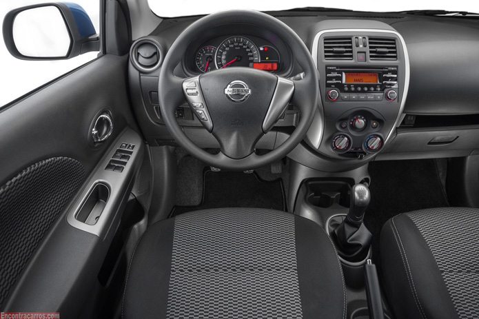 nissan new march interior