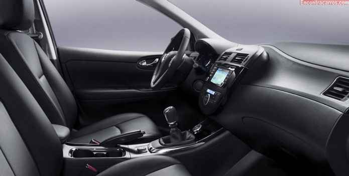 novo nissan pulsar interior