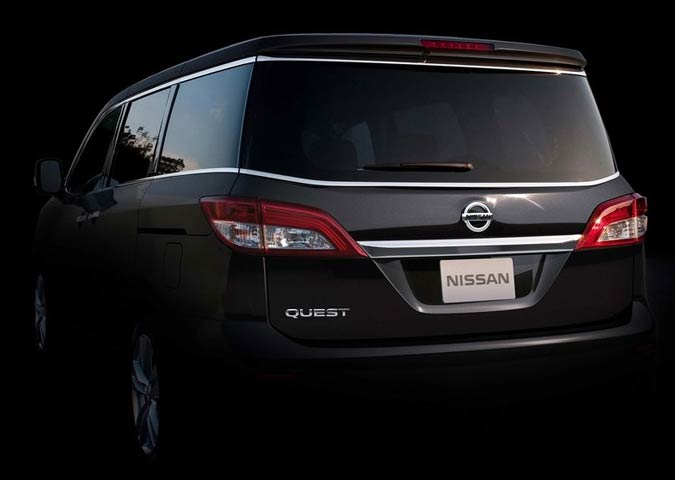 nissan quest 2011