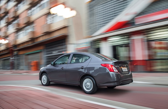 nissan versa 2015 2016