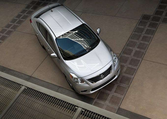 Nissan revela o Versa Sedan 2012, o novo Tiida sedan 2 nissan versa sedan 2012