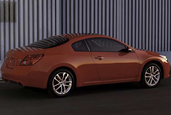 new nissan altima coupe