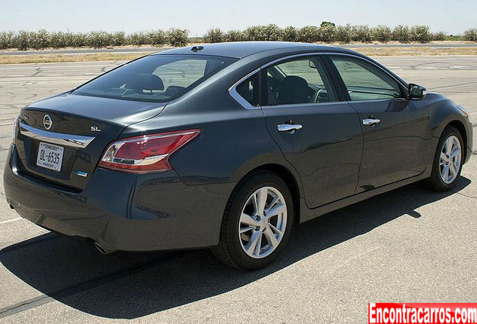 novo nissan altima 2013