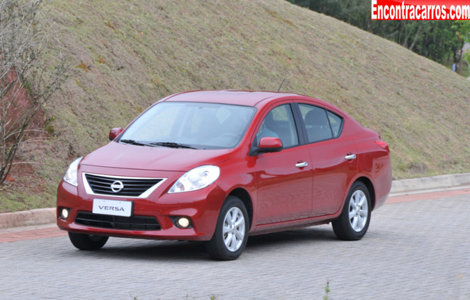 nissan versa 2014