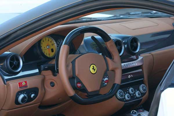 interior novitec rosso ferrari 599