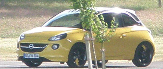 opel adam