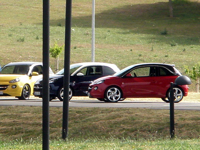 opel adam