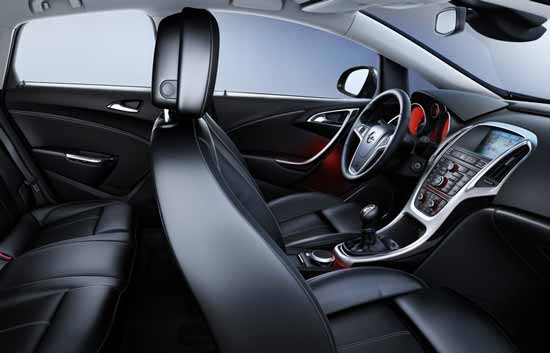 inteiror 2010 opel astra