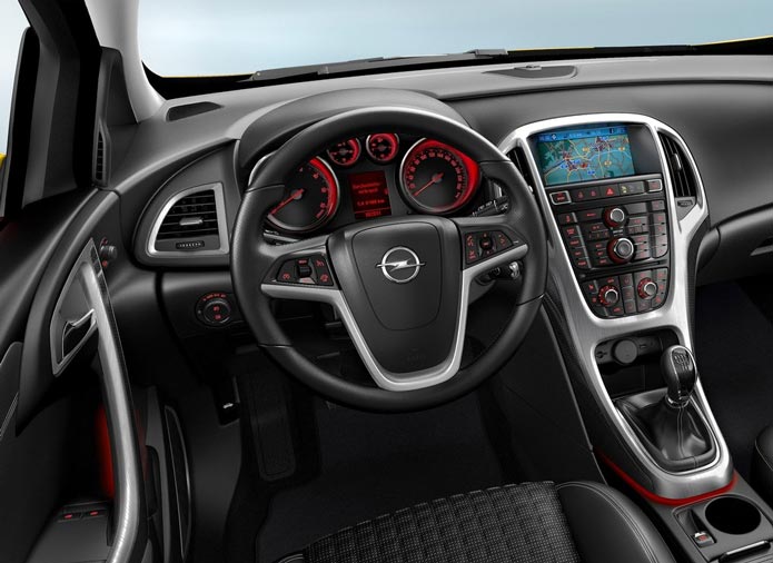Opel Astra GTC é apresentado na Europa 5 opel astra gtc interior