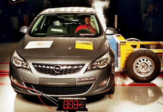 opel astra crashtest 2009