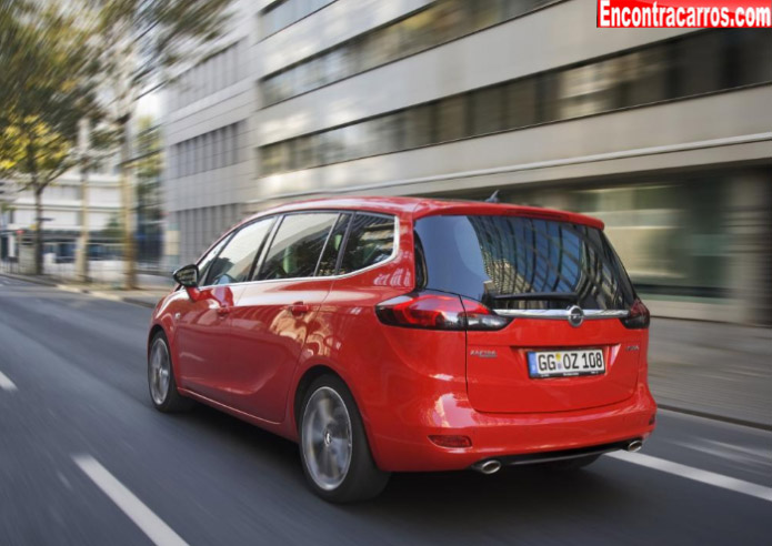 opel zafira tourer biturbo