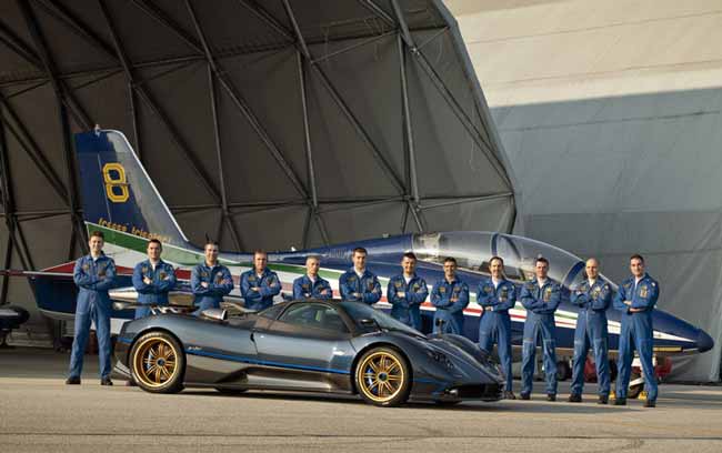 pagani zonda tricolore 2011