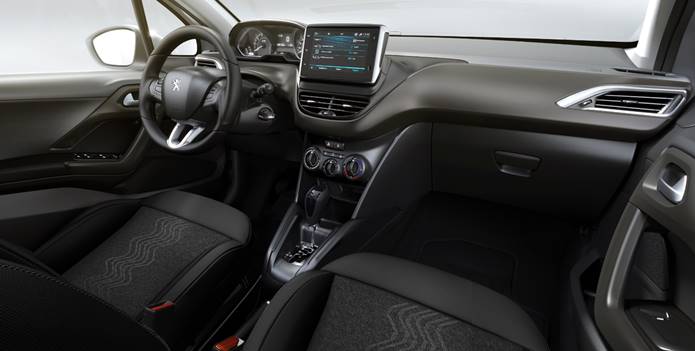 peugeot 2008 2020 interior painel