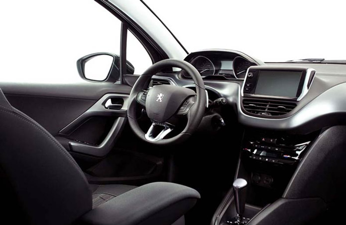 peugeot 208 interior