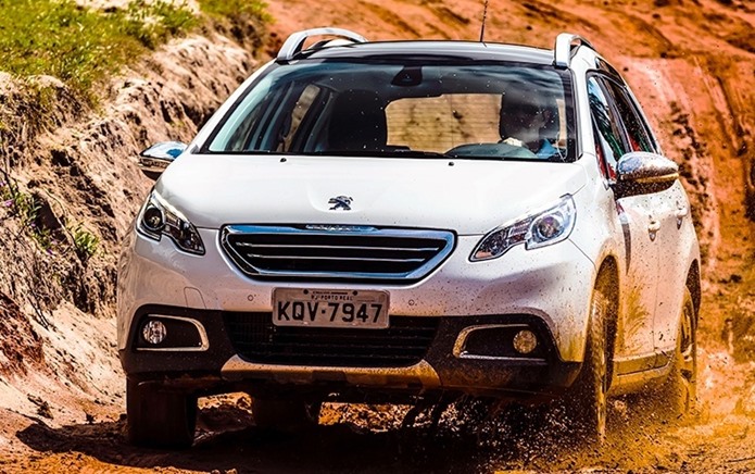 novo peugeot 2008 branco