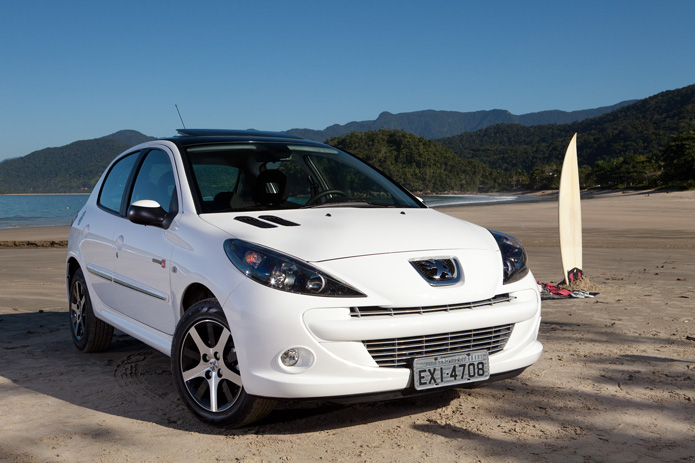 peugeot 207 quiksilver 2012