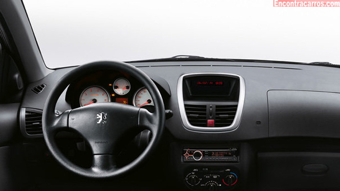 peugeot 207 sedan in concert interior