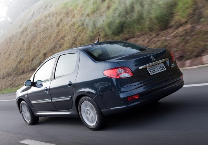 peugeot 207 sedan