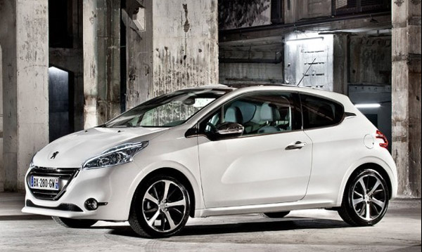 novo peugeot 208