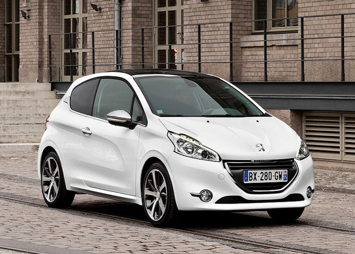 peugeot 208 2013