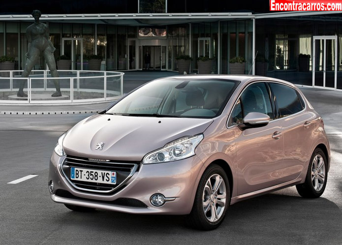 peugeot 208 2013