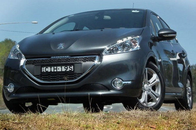 peugeot 208 2014 griffe