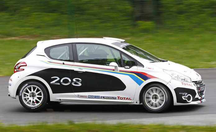 peugeot 208 r2 rally car