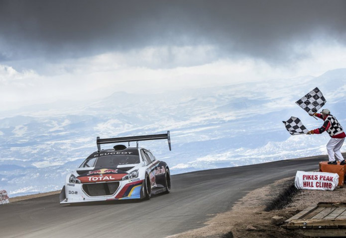 peugeot 208 t16 pikes peak 2013 sebastian loeb