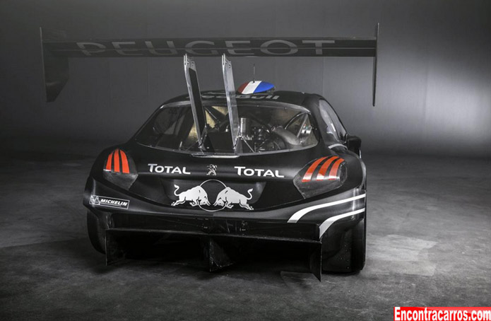 peugeot 208 t16 pikes peak traseira