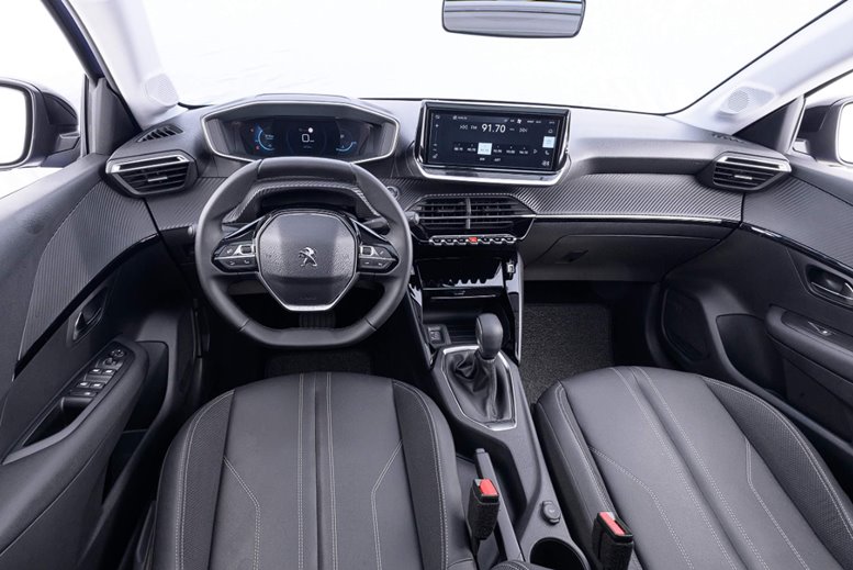 peugeot 208 turbo 2024 interior