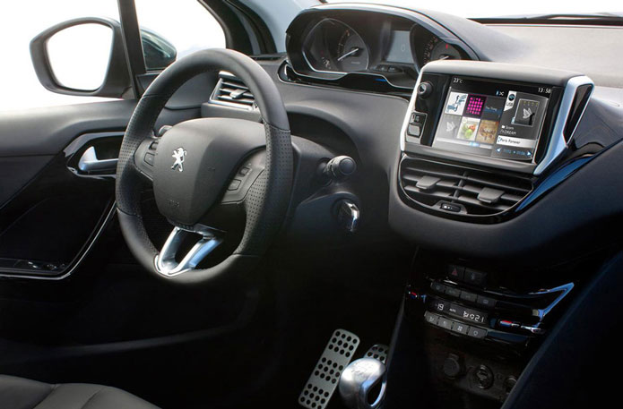 peugeot 208 interior