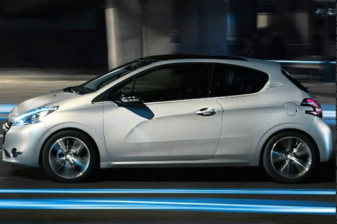 peugeot 208 2013