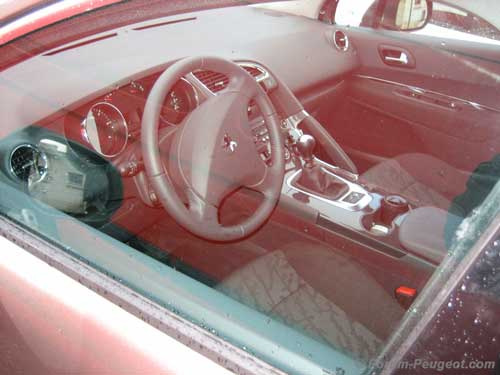 peugeot 3008 interior