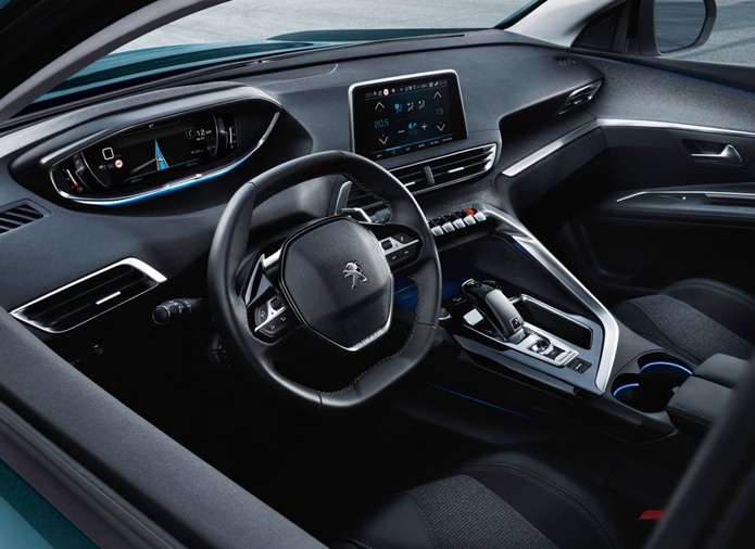 peugeot 5008 2017 interior