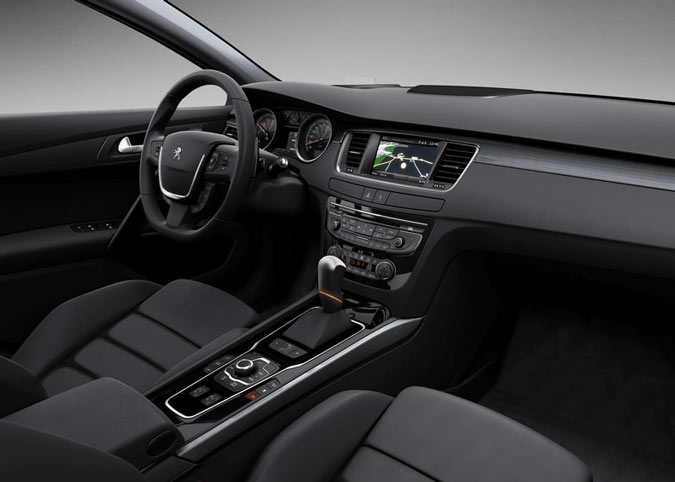 interior peugeot 508