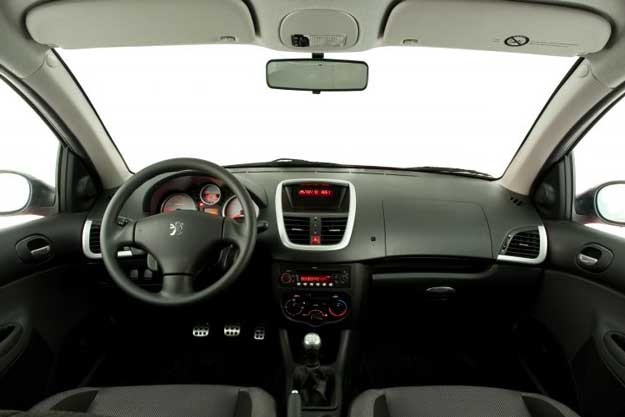 interior peugeot hoggar