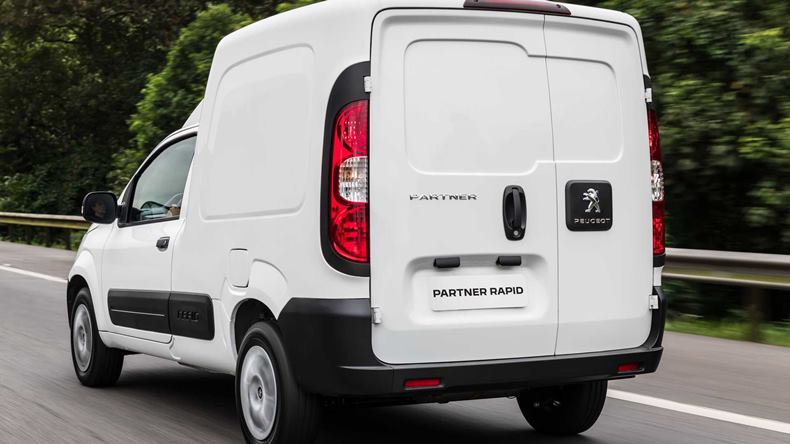 peugeot partner rapid traseira