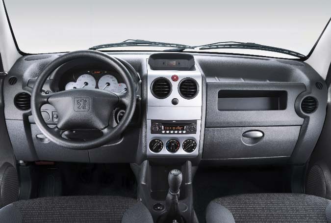 nova peugeot partner furgão 2010/2011 interior