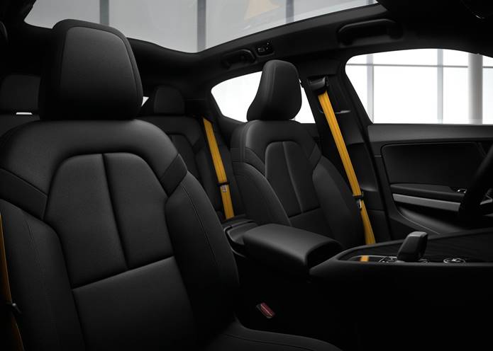 polestar 2 interior bancos