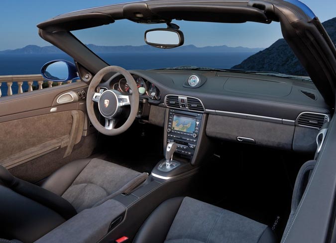 interior 911 carrera 4 gts