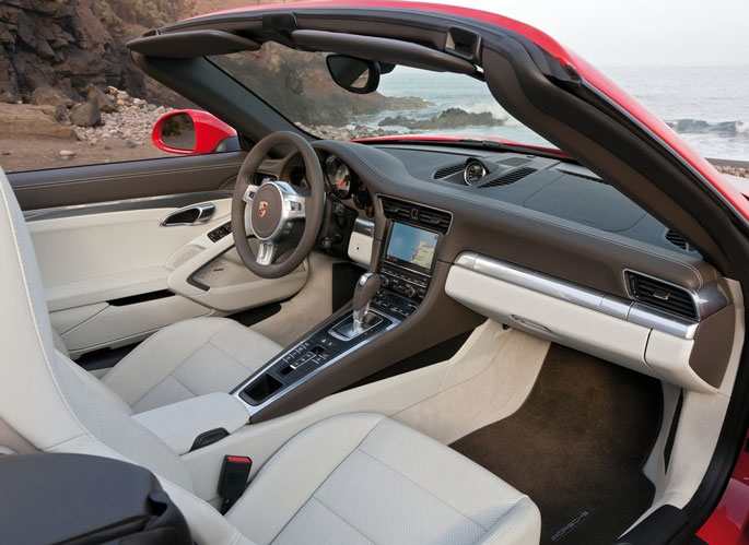 interior carrera cabriolet