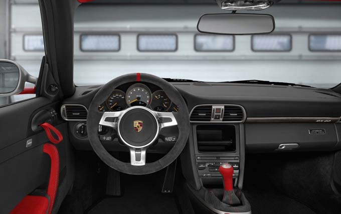 interior 911 gt3 rs